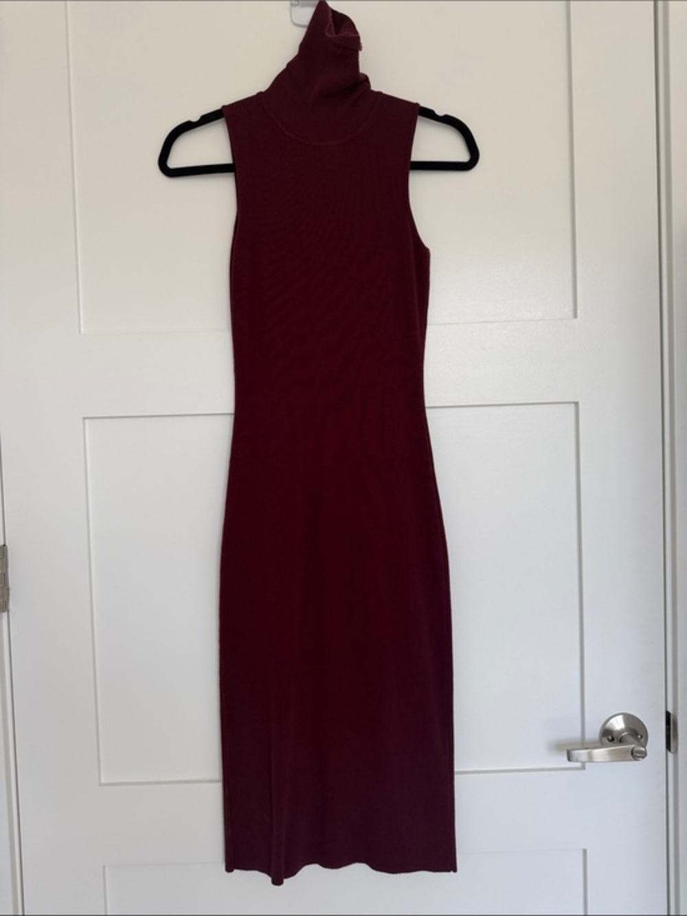 Forever 21 Sleeveless Turtleneck Midi Dress in Burgundy